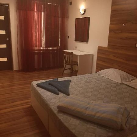 Hostel Pop Bogomil Sofia Ngoại thất bức ảnh